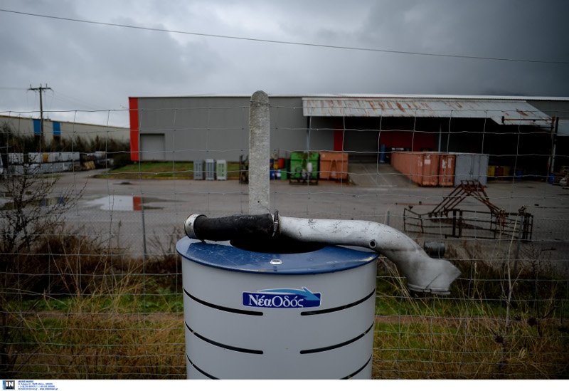 H επόμενη μέρα του φριχτού τροχαίου στη Θήβα -Συντρίμμια και αποκαΐδια [εικόνες] | iefimerida.gr 22