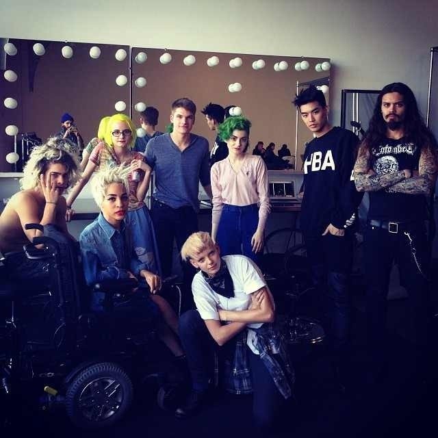 Η κοπέλα με μυϊκή δυστροφία που κατάφερε να γίνει μοντέλο κάνοντας το όνειρό της πραγματικότητα [εικόνες]  | iefimerida.gr 4