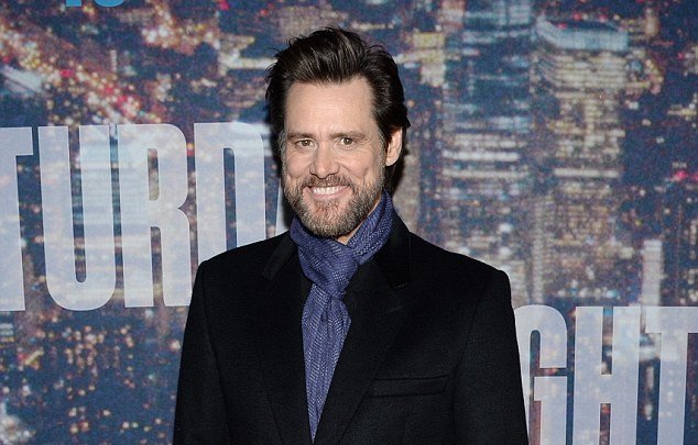 Σωσίας του Τζιμ Κάρεϊ κατάφερε να ξεγελάσει τους πάντες σε βραβεία -Τον αντιμετώπισαν σαν σταρ [εικόνες & βίντεο] | iefimerida.gr 3