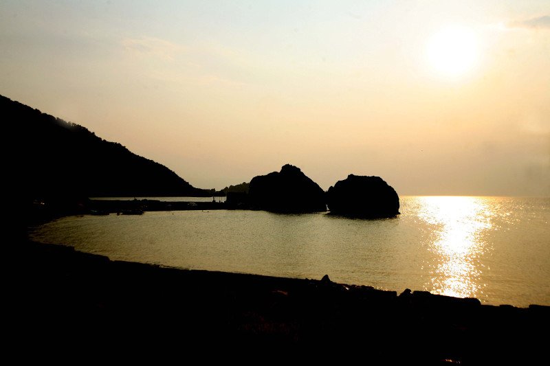 Σε απόσταση αναπνοής από την Αθήνα -Εξωτικές παραλίες μια ώρα από την πρωτεύουσα [εικόνες]   | iefimerida.gr 2