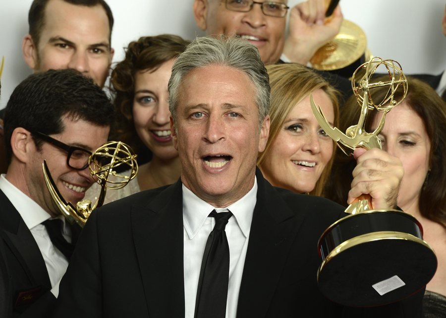 Ο Τζον Στιούαρτ αποχαιρέτισε το κοινό του Daily Show [εικόνες] | iefimerida.gr 5