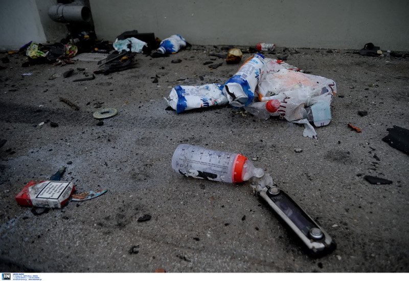 H επόμενη μέρα του φριχτού τροχαίου στη Θήβα -Συντρίμμια και αποκαΐδια [εικόνες] | iefimerida.gr 18