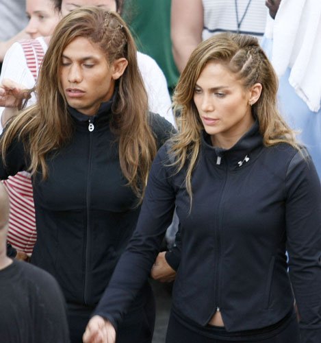 Στις δύσκολες σκηνές η Τζένιφερ Λόπεζ μεταμορφώνεται σε…άντρα [εικόνες] | iefimerida.gr 0