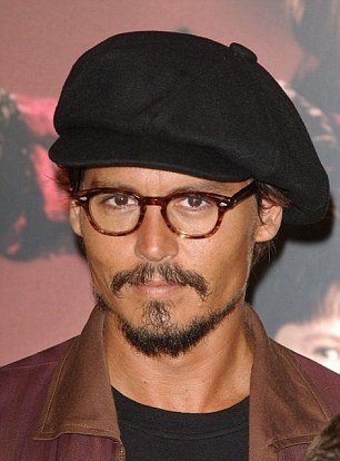 Αλλαξε ο Τζόνι Ντεπ: Καρέ- καρέ πώς μεγάλωσε ο γόης της δεκαετίας του '90 [εικόνες] | iefimerida.gr 7