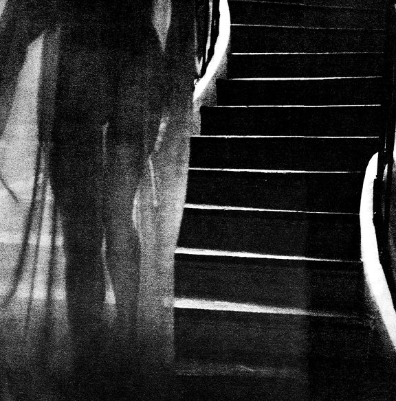 Η Τζολί πιο οικεία, ακαταμάχητη και θηλυκή από ποτέ - Οπως την φωτογράφισε ο ίδιος ο Μπραντ Πιτ στο σπίτι τους [εικόνες] | iefimerida.gr 14