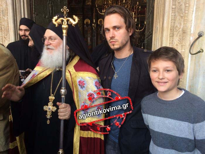 Σταρ του Χόλιγουντ ερωτεύτηκε το Αγιον Ορος και τον Εφραίμ [εικόνες & βίντεο] | iefimerida.gr 6