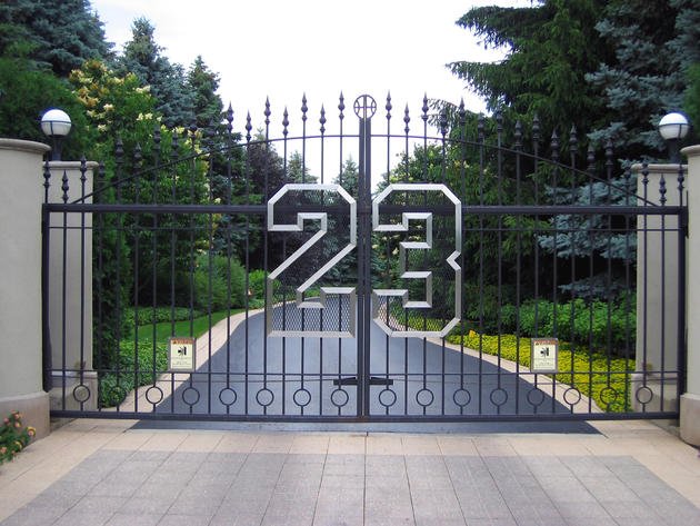 Εκεί που...κοιμούνται οι σταρ- Πωλούνται οι βίλες εκατομμυρίων για ακριβά όνειρα  [Εικόνες] | iefimerida.gr 4