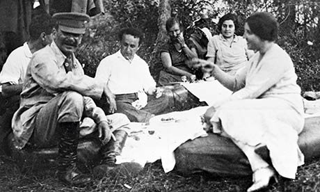 Τι έτρωγαν οι γνωστότεροι δικτάτορες της Ιστορίας [εικόνες] | iefimerida.gr 0