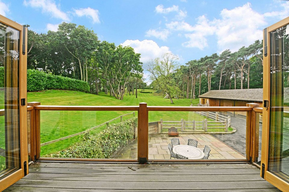 Ζώντας μες στην απόλυτη χλιδή – Στο σπίτι των 17 εκατ. ευρώ [εικόνες] | iefimerida.gr 0