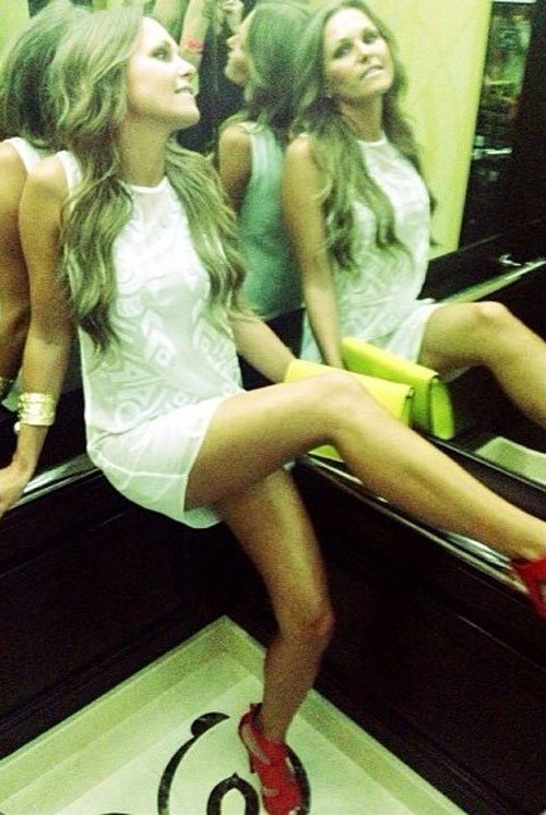 Η Τζουντ χώρισε τον Σισέ και ξεσαλώνει στο twitter [εικόνες] | iefimerida.gr 0