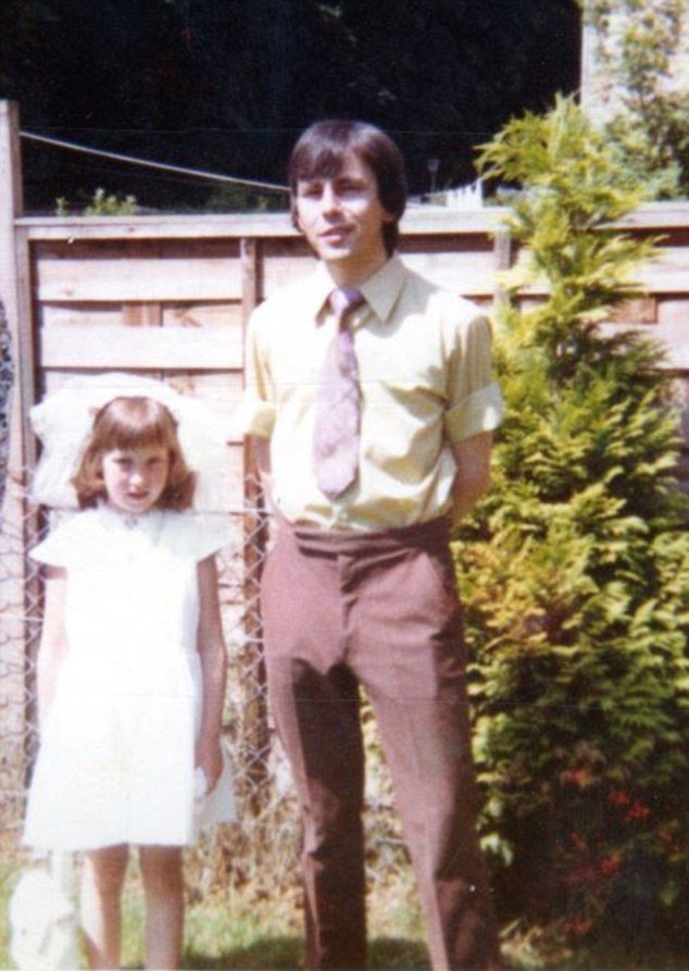 Η ιστορία που συγκλόνισε: Την βίαζε ο πατέρας της από τα 11 της, την άφησε έγκυο, της έκανε έκτρωση μόνος του [εικόνες] | iefimerida.gr 0