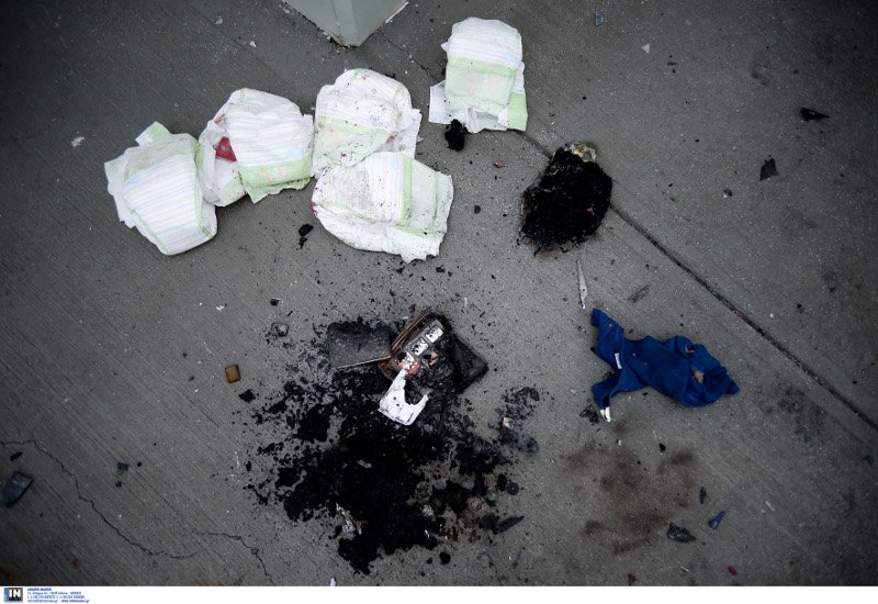 H επόμενη μέρα του φριχτού τροχαίου στη Θήβα -Συντρίμμια και αποκαΐδια [εικόνες] | iefimerida.gr 19