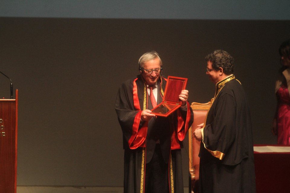 Γιούνκερ: Η Ελλάδα είναι μικρή χώρα, αλλά μεγάλο έθνος και εγώ ερωτεύτηκα αυτό το έθνος [εικόνες] | iefimerida.gr 2