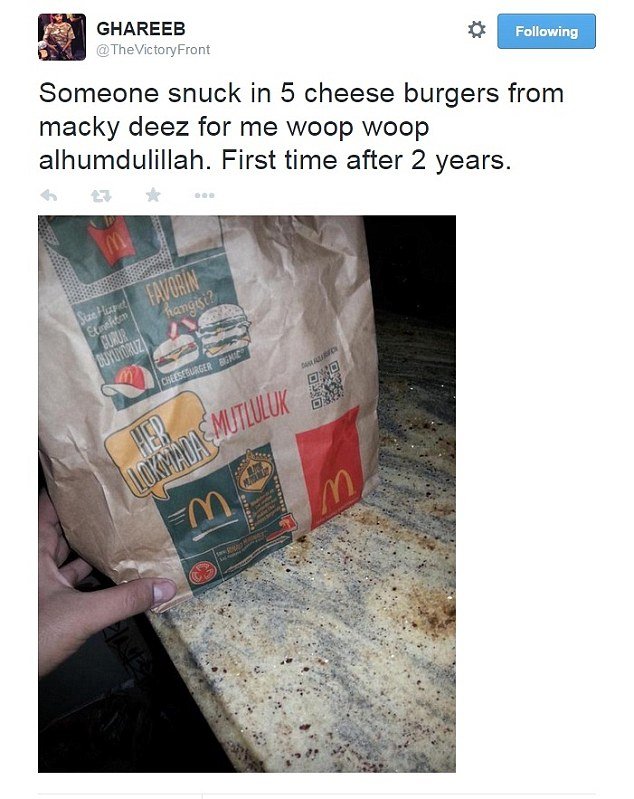 Τι τρώνε οι τζιχαντιστές -Η μανία τους με τα μπέργκερ, τα τσιπς, τα γλυκά [εικόνες] | iefimerida.gr 1