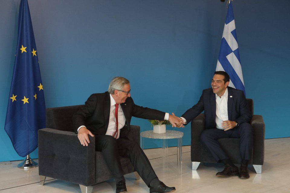 Το «ευχαριστώ» Τσίπρα στους δανειστές -Για την έξοδο από το υπερβολικό έλλειμμα | iefimerida.gr 0