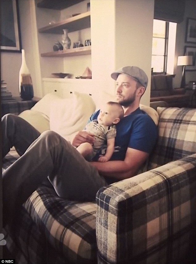 Ο Τίμπερλεϊκ χαζομπαμπάς -Πανέμορφος ο γιος του [εικόνα] | iefimerida.gr 0