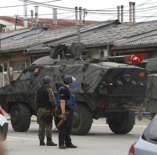 Τελείωσαν οι ένοπλες συρράξεις στο Κουμάνοβο- Τουλάχιστον 22 οι νεκροί [εικόνες & βίντεο] | iefimerida.gr 0
