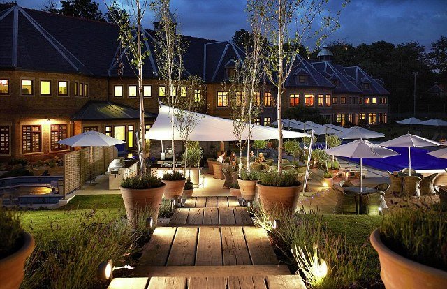 Το αγαπημένο ξενοδοχείο των διασήμων: Χλιδή και πολυτέλεια μόνο για γερά πορτοφόλια [εικόνες] | iefimerida.gr 1