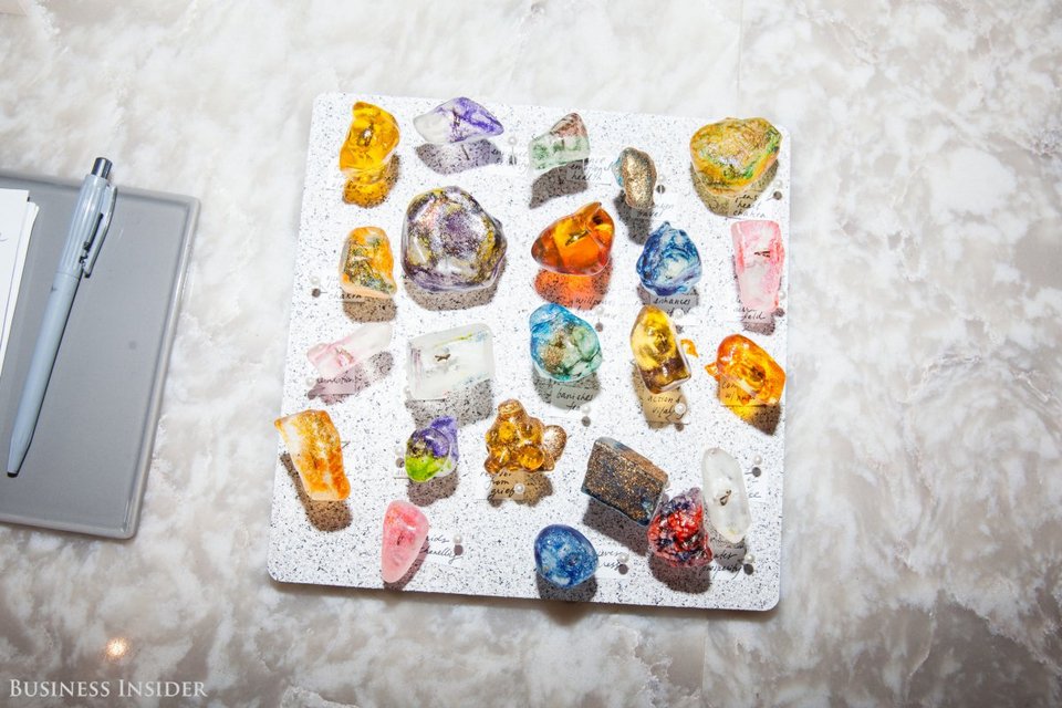 Εργοστάσιο καραμέλας για ενήλικες: Φάτε ρολόγια Rolex με γεύση σαμπάνιας και βρώσιμο χρυσό [εικόνες]  | iefimerida.gr 3