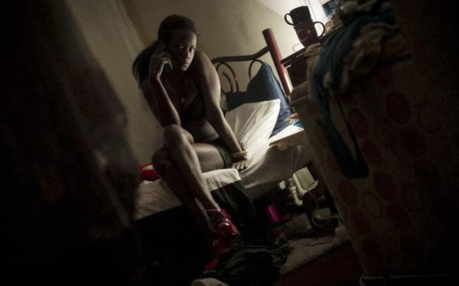 Ψάχνοντας για πληρωμένο έρωτα στις σκοτεινές γειτονιές της Κωνσταντινούπολης – Ενα σκληρό οδοιπορικό [εικόνες] | iefimerida.gr 0