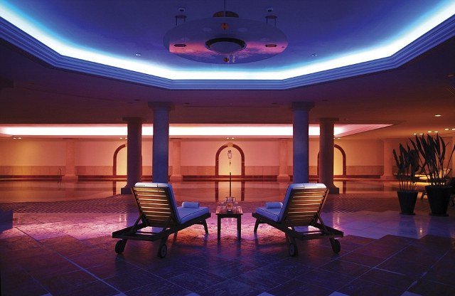 Το αγαπημένο ξενοδοχείο των διασήμων: Χλιδή και πολυτέλεια μόνο για γερά πορτοφόλια [εικόνες] | iefimerida.gr 4