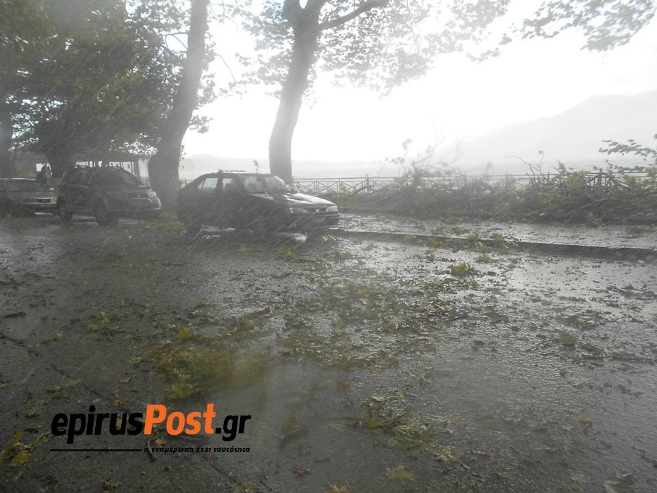 Σφοδρή κακοκαιρία έπληξε τα Ιωάννινα -Χαλαζόπτωση και δυνατοί άνεμοι σάρωσαν την περιοχή [εικόνες] | iefimerida.gr 2