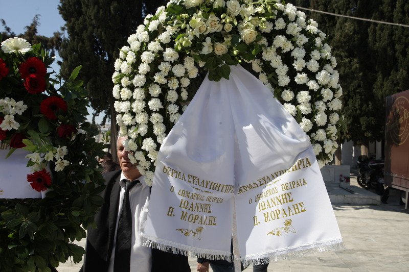 Το τελευταίο αντίο στον εκδότη της εφημερίδας «Φως των Σπορ» Θεόδωρο Νικολαΐδη | iefimerida.gr 6