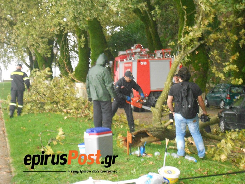 Σφοδρή κακοκαιρία έπληξε τα Ιωάννινα -Χαλαζόπτωση και δυνατοί άνεμοι σάρωσαν την περιοχή [εικόνες] | iefimerida.gr 3