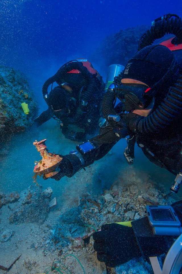 Μαγεία: Βουτιά στην υποβρύχια ανασκαφή στα Αντικύθηρα - Τα νέα ευρήματα [εικόνες] | iefimerida.gr 5
