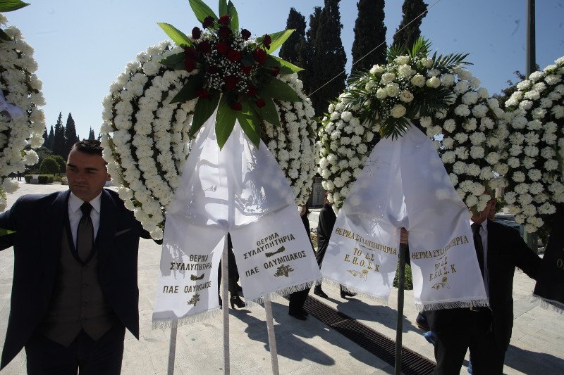Το τελευταίο αντίο στον εκδότη της εφημερίδας «Φως των Σπορ» Θεόδωρο Νικολαΐδη | iefimerida.gr 1
