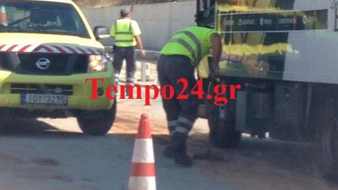 Καραμπόλα στην Εθνική οδό: Συγκρούστηκαν λεωφορείο του ΚΤΕΛ, φορτηγό και Ι.Χ. [εικόνες] | iefimerida.gr 0