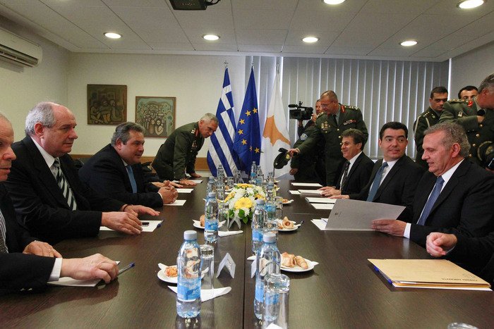 Ολοκληρώθηκε η διήμερη επίσκεψη Καμμένου στην Κύπρο | iefimerida.gr 1