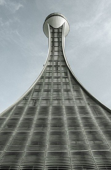 Πύργοι ελέγχου έργα τέχνης: Οι «άγρυπνοι φρουροί» των αεροδρομίων [εικόνες]  | iefimerida.gr 2