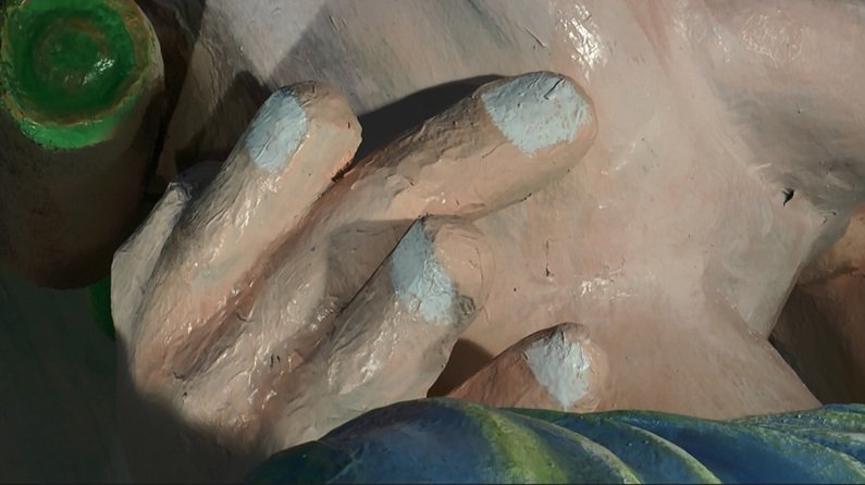 Πατρινό καρναβάλι: Τσίπρας και Ντάισελμπλουμ υπέγραψαν σύμφωνο πολιτικής συμβίωσης [εικόνες] | iefimerida.gr 2