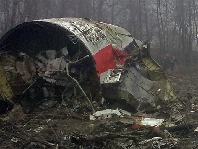 Πολωνία: Ανοίγει ξανά ο φάκελος Κατσίνσκι -6 χρόνια μετά τον θάνατο του προέδρου σε αεροπορικό δυστύχημα [εικόνες]  | iefimerida.gr 3