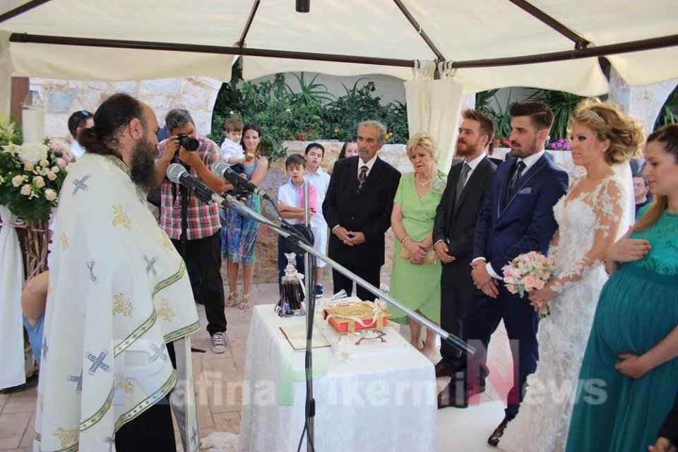 Χόλιγουντ η Κερατέα -Παντρεύτηκε ο γιος του μετεωρολόγου Καντερέ [εικόνες] | iefimerida.gr 4