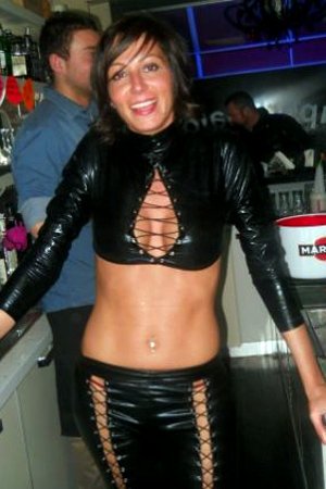 Sexy espresso... στα όρθια! [εικόνες] | iefimerida.gr 8