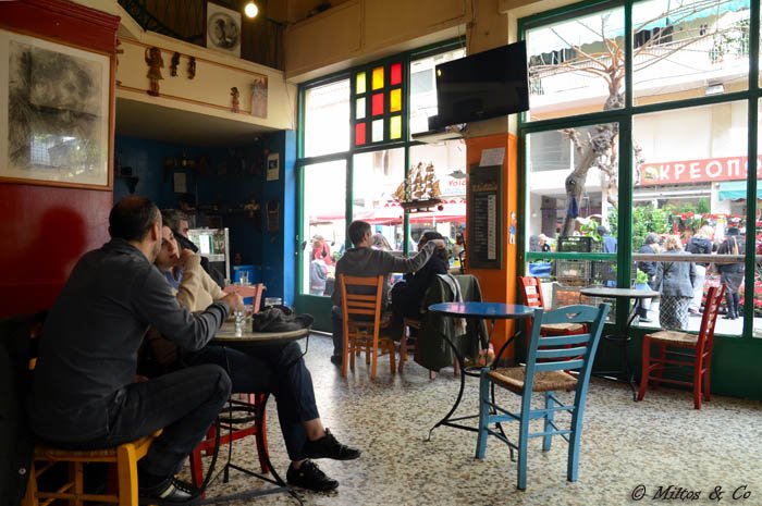 Παραδοσιακά καφενεία στην Αθήνα: Μία βόλτα στα σοκάκια που σταμάτησε ο χρόνος [εικόνες] | iefimerida.gr 1