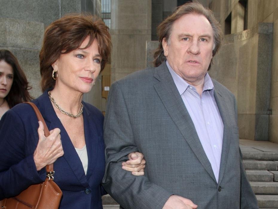 Ο Ντεπαρντιέ, με απίστευτες κοιλιές, υποδύεται έναν σεξομανή και κυνικό Ντομινίκ Στρος Καν [βίντεο] | iefimerida.gr 4