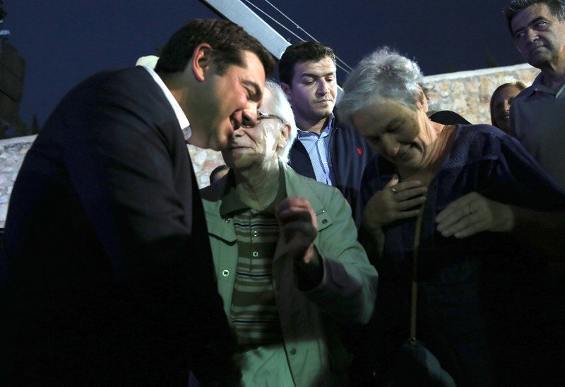 Τσίπρας από το σκοπευτήριο Καισαριανής: Οι αγωνιστές δεν μετακινούνται ποτέ από τις θέσεις τους [εικόνες] | iefimerida.gr 3