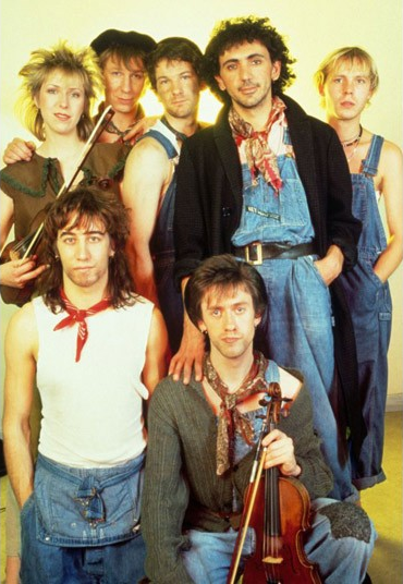 Τα 10 πιο κακοντυμένα συγκροτήματα στα μουσικά χρονικά, σύμφωνα με την Telegraph [εικόνες] | iefimerida.gr 4