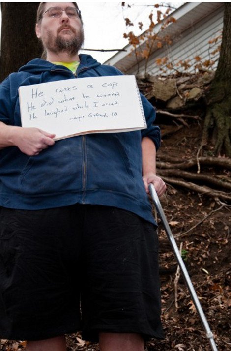 Η συγκλονιστική καμπάνια κατά της ανδρικής σεξουαλικής κακοποίησης - «Αν το πεις πουθενά θα σε σκοτώσω» [εικόνες] | iefimerida.gr 3