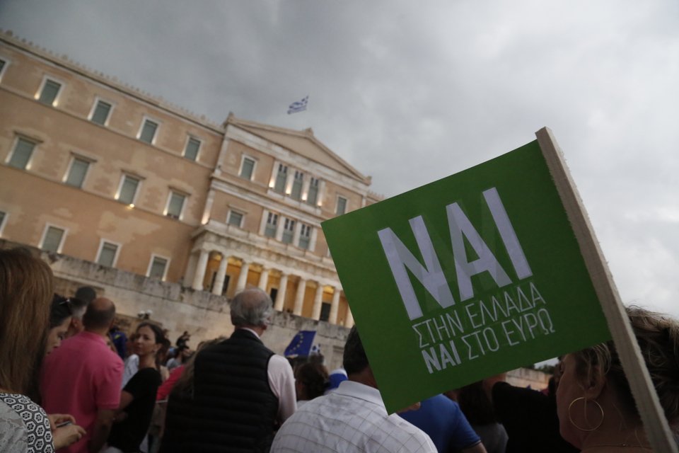 Νέα συγκέντρωση του «Μένουμε Ευρώπη» την Παρασκευή, στο Καλλιμάρμαρο | iefimerida.gr 2