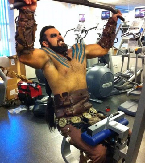 Βαρεμένος νεαρός «έλιωσε» στο γυμναστήριο για να μοιάσει σε έναν από τους ήρωες του Game of Thrones [εικόνες] | iefimerida.gr 2