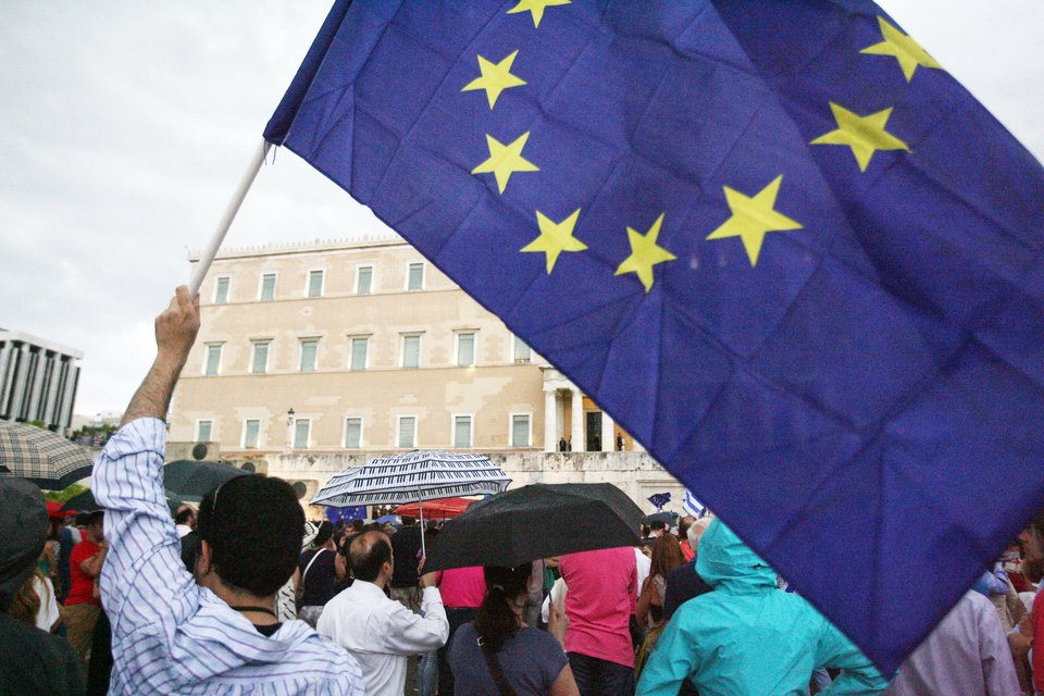 Νέα συγκέντρωση του «Μένουμε Ευρώπη» την Παρασκευή, στο Καλλιμάρμαρο | iefimerida.gr 1