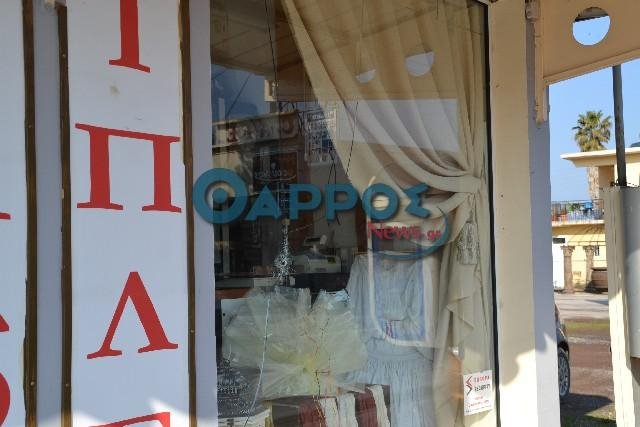 Καλαμάτα: Εκρηξη-μυστήριο σε καφετέρια [εικόνες & βίντεο] | iefimerida.gr 0