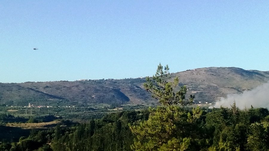 Χανιά: Φωτιά στο Καλαμίτσι Αποκορώνου [εικόνες] | iefimerida.gr 3