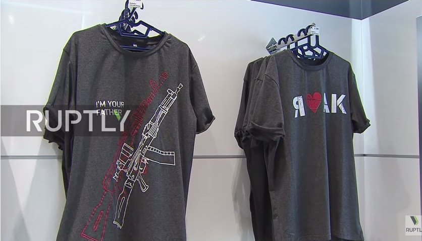Ρωσία: Η εταιρεία όπλων Καλάσνικοφ άνοιξε κατάστημα στα Duty Free της Μόσχας [εικόνες] | iefimerida.gr 2