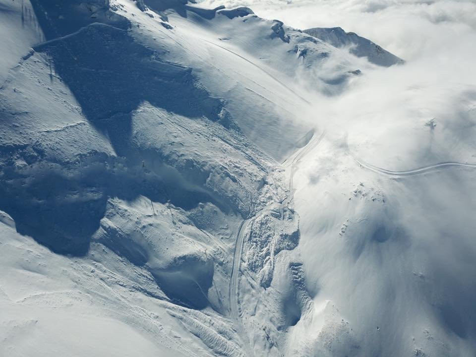 Χιονοστιβάδα 1 εκατ. τόνων «σάρωσε» το χιονοδρομικό Καλαβρύτων [εικόνες] | iefimerida.gr 3