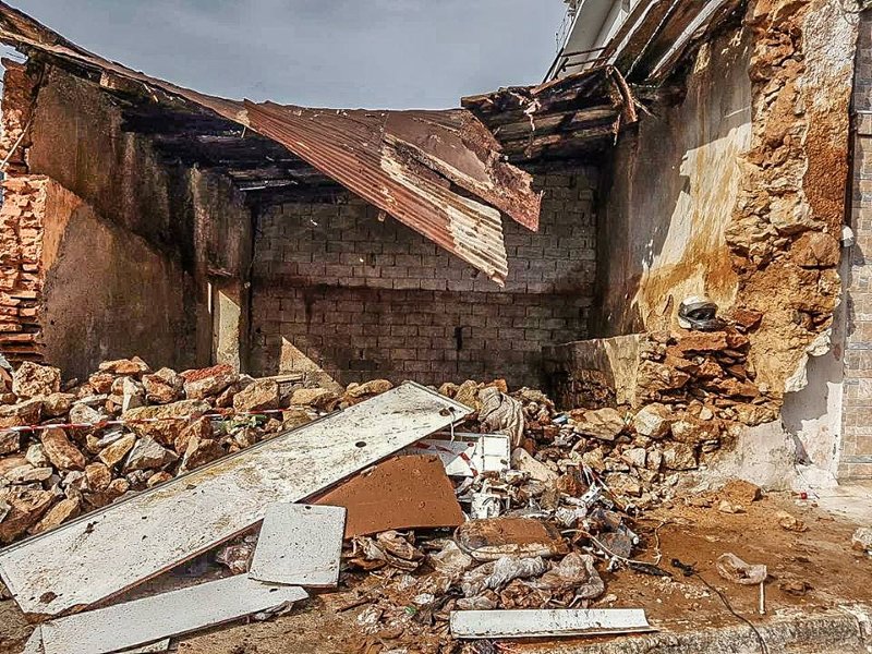 Καλλιάνος: Οι κάτοικοι της Μάνδρας είναι διαλυμένοι από την κούραση, αισθάνονται χαμένοι [εικόνες]  | iefimerida.gr 2